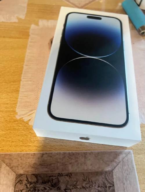 Verkaufe iPhone 14 Pro Max in Silver, 256GB 5G Neu