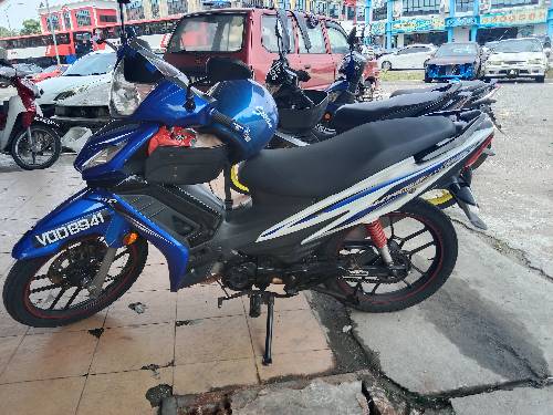Modenas kriss for sales