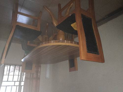 House firniture,all good as new Owner selling inorder to relocate