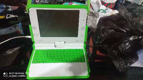 Computador xo reliquia y pieza de colección en perfecto estado