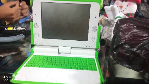 Computador xo reliquia y pieza de colección en perfecto estado