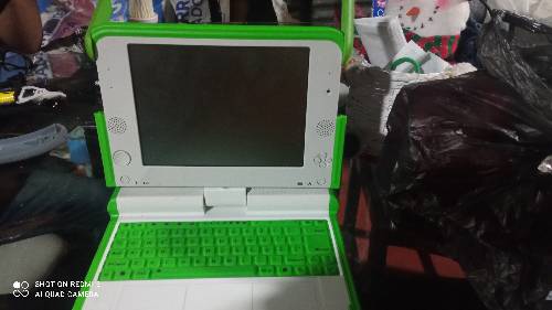 Computador xo reliquia y pieza de colección en perfecto estado