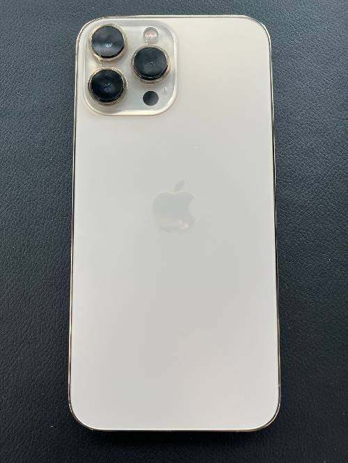 A slim and stylish design makes the Apple iPhone 13