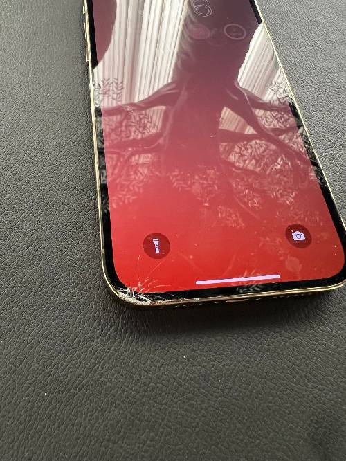 A slim and stylish design makes the Apple iPhone 13