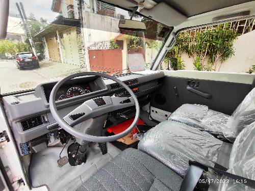 YEAR MODEL : 2022 VARIANT : Mitsubishi L300 TRANSMISSION :