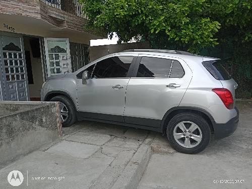 Camioneta 1.8 Chevrolet tracker 2015.kilometraje 91120