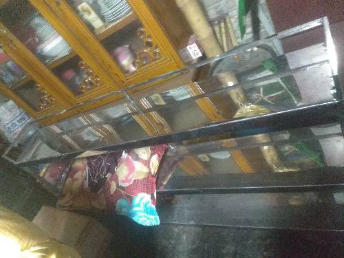 এস এস এর রেক তিন তাক এর লম্বা ৬ ফিট