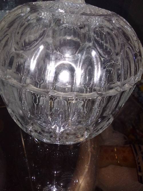 Dry fruits bowl with cover very beautiful no damages