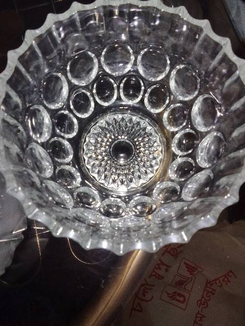 Dry fruits bowl with cover very beautiful no damages