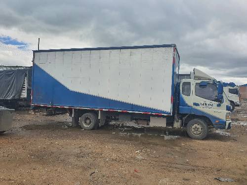 Turbo furgon modelo 2020 exelente de todo Cubica 45 metros