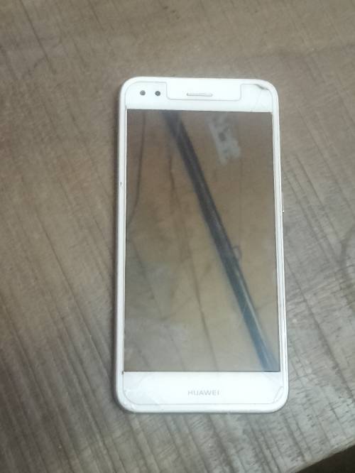Phone ta bikri hobe khub olpo dame