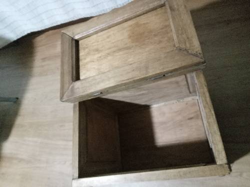 Baul madera rustico