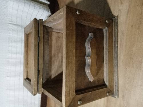 Baul madera rustico