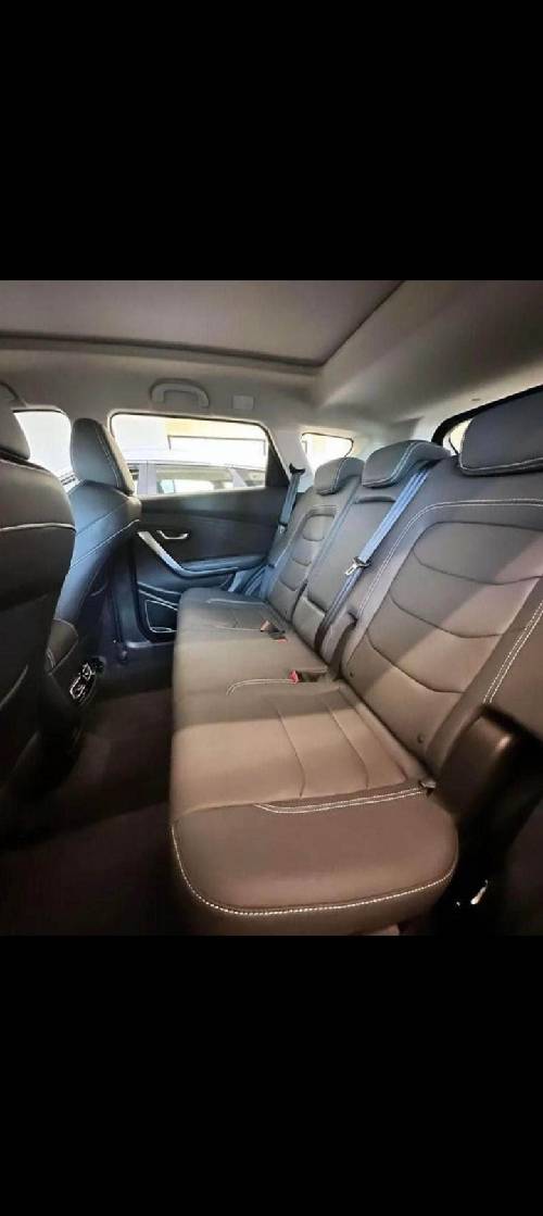 JETOUR x70 Nuevo Tiene para #07asientos *Espacio suficientes para todos.