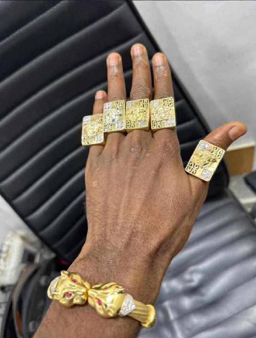 18 Karat gold