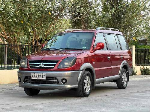 ADVENTURE 2015 GLS SPORT 7 TO 9 SEATER MANUAL TRANSMISSION