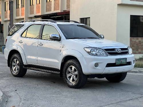 TOYOTA FORTUNER 2008 MODEL AUTOMATIC G VARIANT 2KD ENGINE TURBO