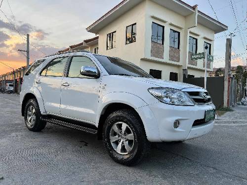 TOYOTA FORTUNER 2008 MODEL AUTOMATIC G VARIANT 2KD ENGINE TURBO