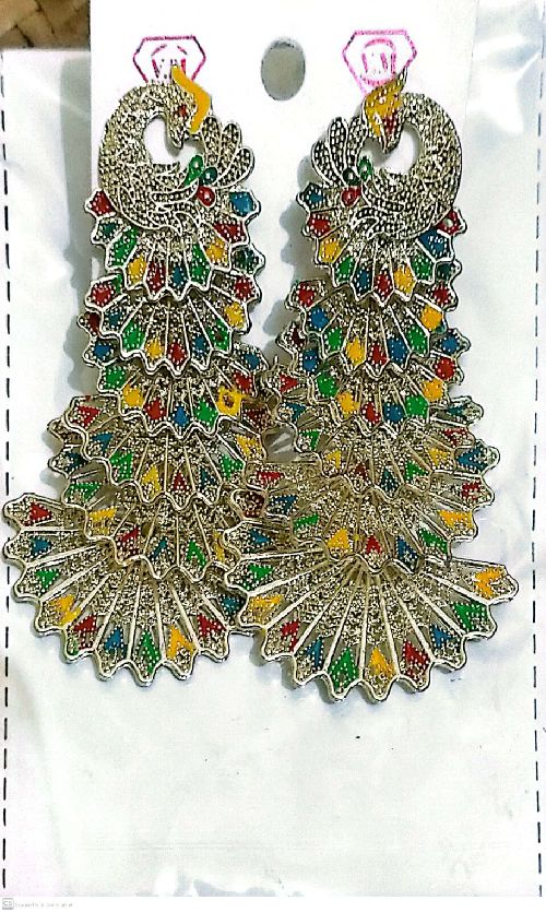 Indian earring collection Per pis (400 taka)