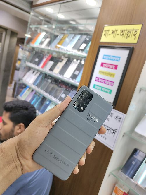 Realme gt master addition আমাদের ২ টা দোকান ১ম দোকান
