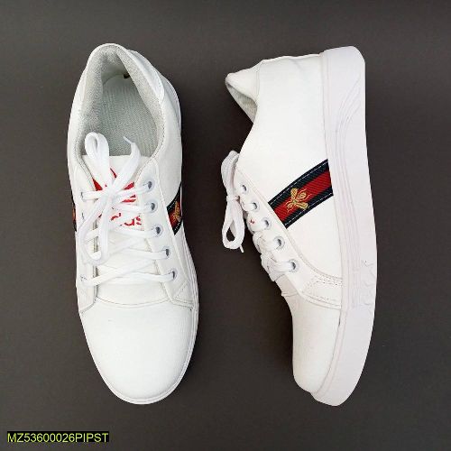 • Men's Sports Shoes • Size: 40, 41, 42, 43,