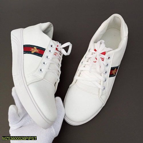 • Men's Sports Shoes • Size: 40, 41, 42, 43,