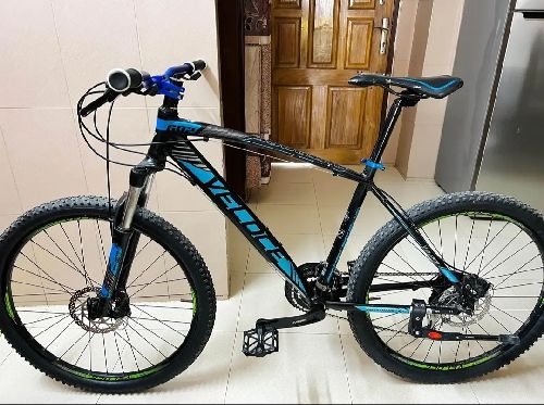 Veloce Outrage 602 Fresh condition and upgrade 3/8 speed casset
