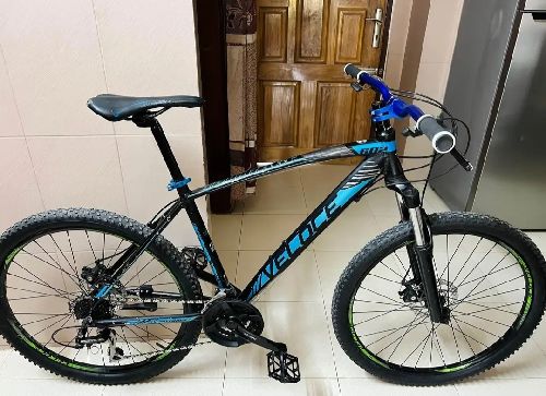 Veloce Outrage 602 Fresh condition and upgrade 3/8 speed casset