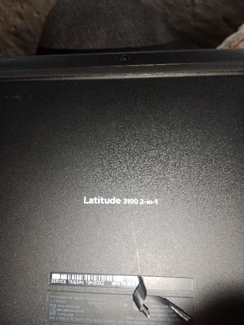 Sell my laptop contact me :01611279468