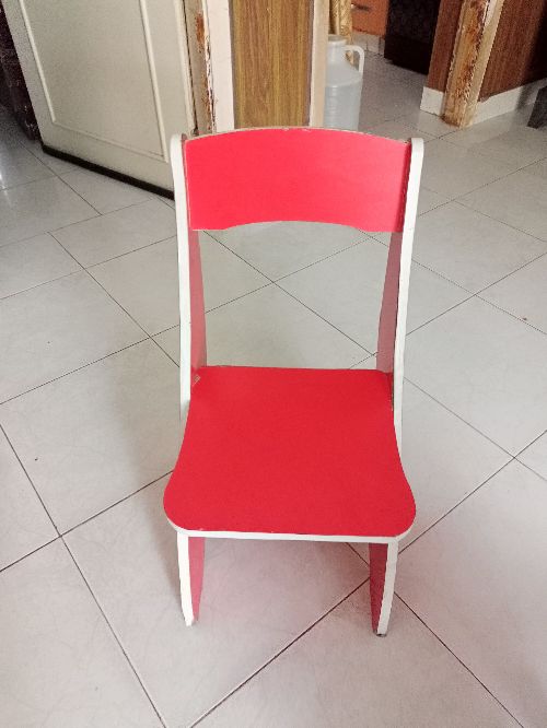 Kids study table for sale