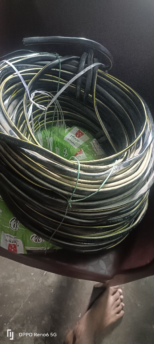 10MM 180meter hai 2800rs arjent sell karna hai bilkul new