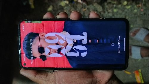 Pixel 5a 5g...jar lagbe msg den ba call krn...phone a