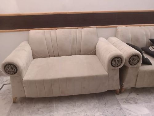 Urgent sale 5 Seater sofa in new condition location G