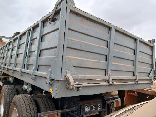 Motor selado caixa manual selada impecável preço 27 milhões negociável