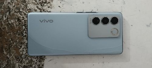 Vivo v27 good condition
