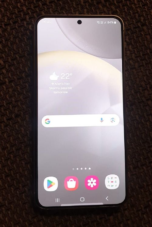 Samsung S24 for sale 8Gb / 256GB. Marble Grey. Phone