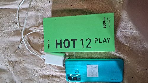 Infinix hot 12 play 4/64