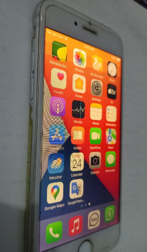 iPhone 6S 4/64 Don't have any problem. Mobile purchase from