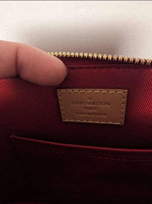Ich verkaufe eine wunderschöne Louis Vuitton Tasche. Original in Größe