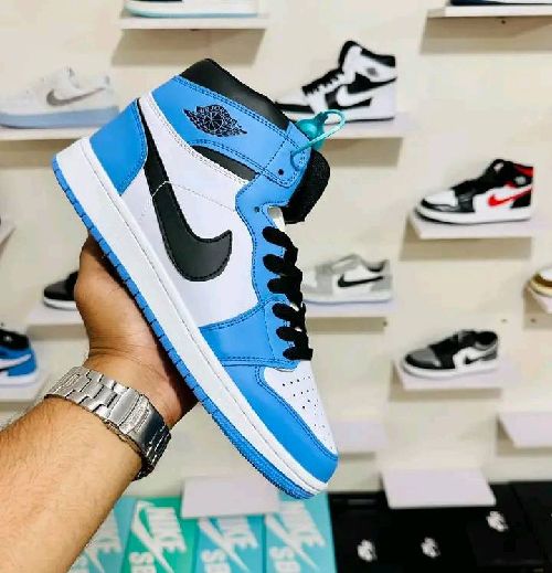 AirJordan Nike Air Max Imported sneakers Lightweight sneakers Color: Black