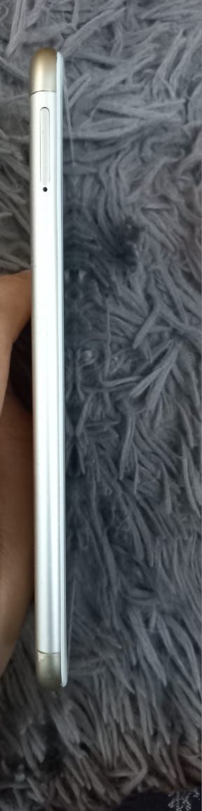 Huawei P Smart Condition 10/09 4/64 Urgent Sale krna hai
