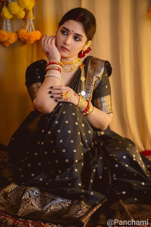 Dhupiyan Silk Sharee with Blouse Piece উন্নত মানের ধুপিয়ান শাড়ি