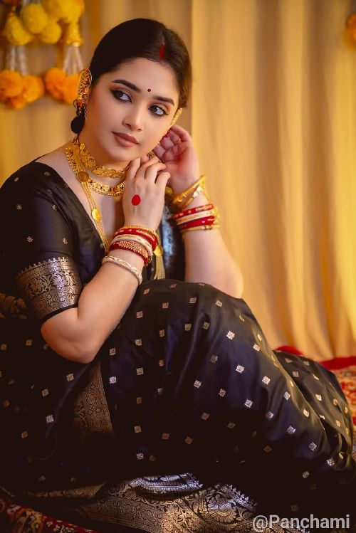 Dhupiyan Silk Sharee with Blouse Piece উন্নত মানের ধুপিয়ান শাড়ি