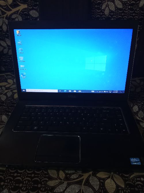 Only per day rental laptop 300/-