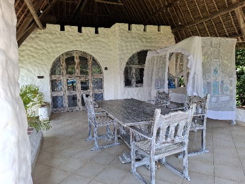 2 bedrooms for short let in mtwapa