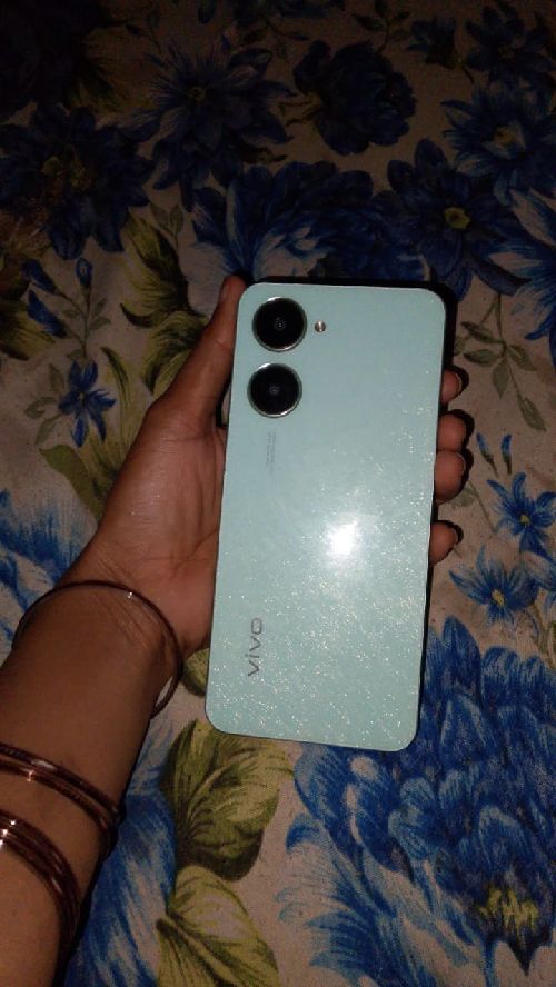 Vivo mbil y03 used condition battery not changed not opend