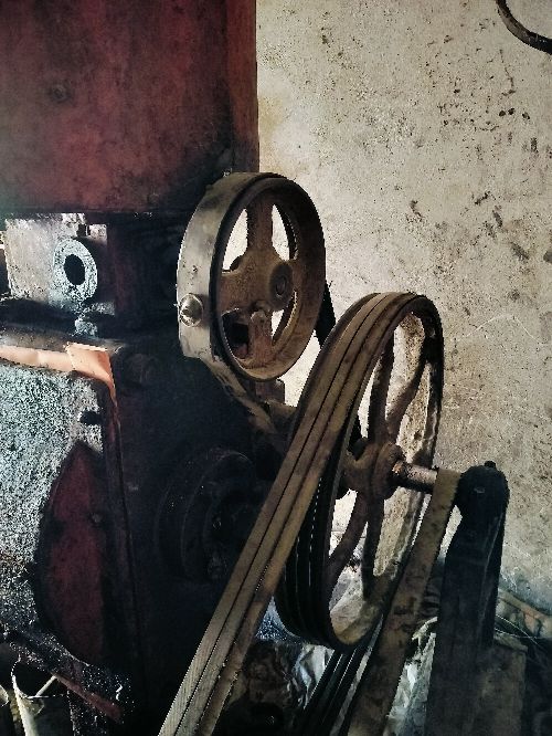 Oil Expaler machine 9 volt (5.5) 25 HP motor +
