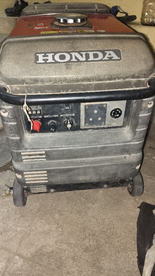 HONDA GENEREDOR 3KVA