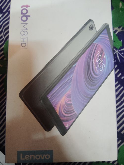 Lenovo tab M8