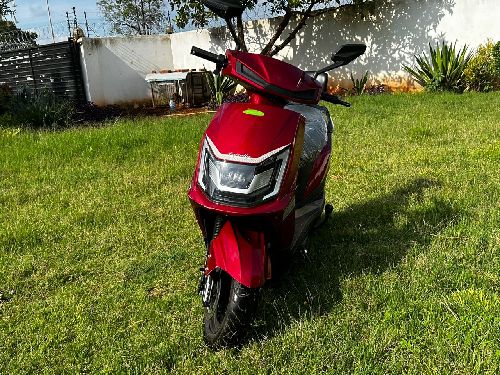 Brand new Electric motor bikes for sale Maximum Speed =70km/hr